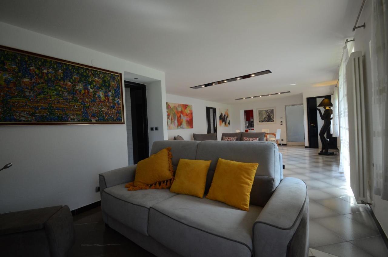 Pikes Villa Pulfero Kültér fotó