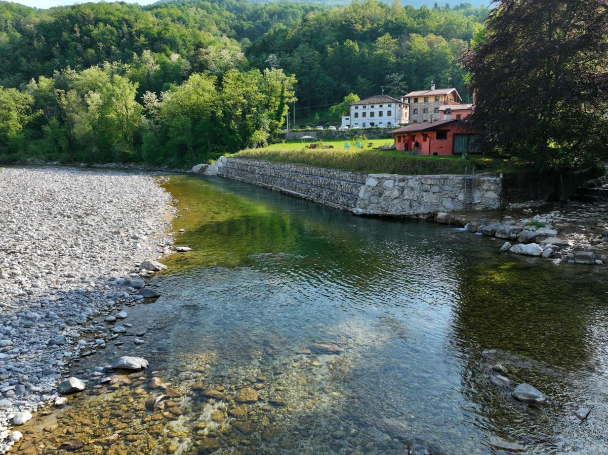 Pikes Villa Pulfero Kültér fotó
