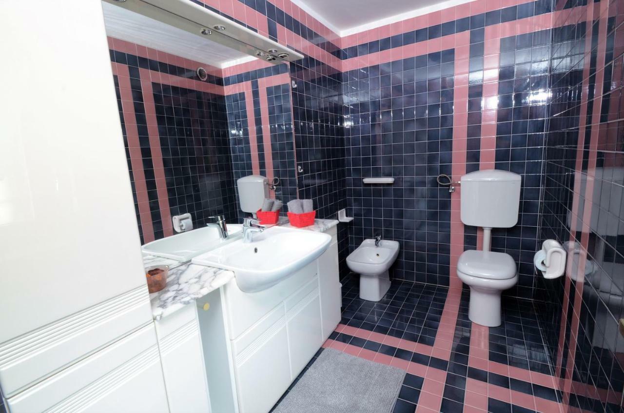 Pikes Villa Pulfero Kültér fotó