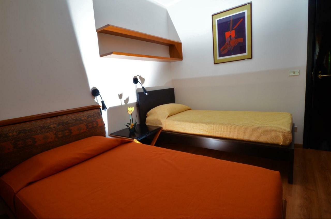 Pikes Villa Pulfero Kültér fotó